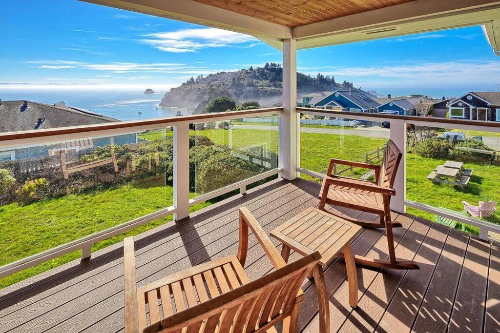 Ocean View Village Condo With Trails To Beaches Trinidad Eksteriør billede